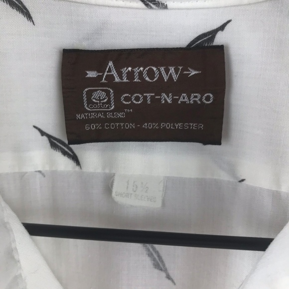 Vintage} Button Front Feather Short Sleeve Shirt - Picture 4 of 6